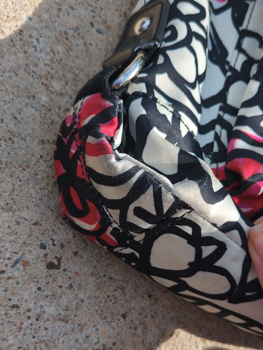 COACH POPPY Floral Scribble Print Daisy Kyra Graffiti Messenger Crossbody Purse - Picture 9 of 17